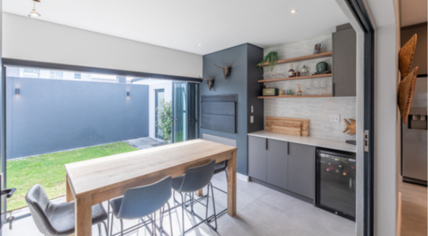 3 Bedroom Property for Sale in Sandown Western Cape